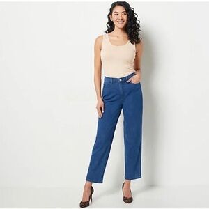 GIRL WITH CURVES Regular Wide Leg Jeans A495874